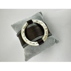 Kahverengi Deri Yuvarlak Desenli Bileklik